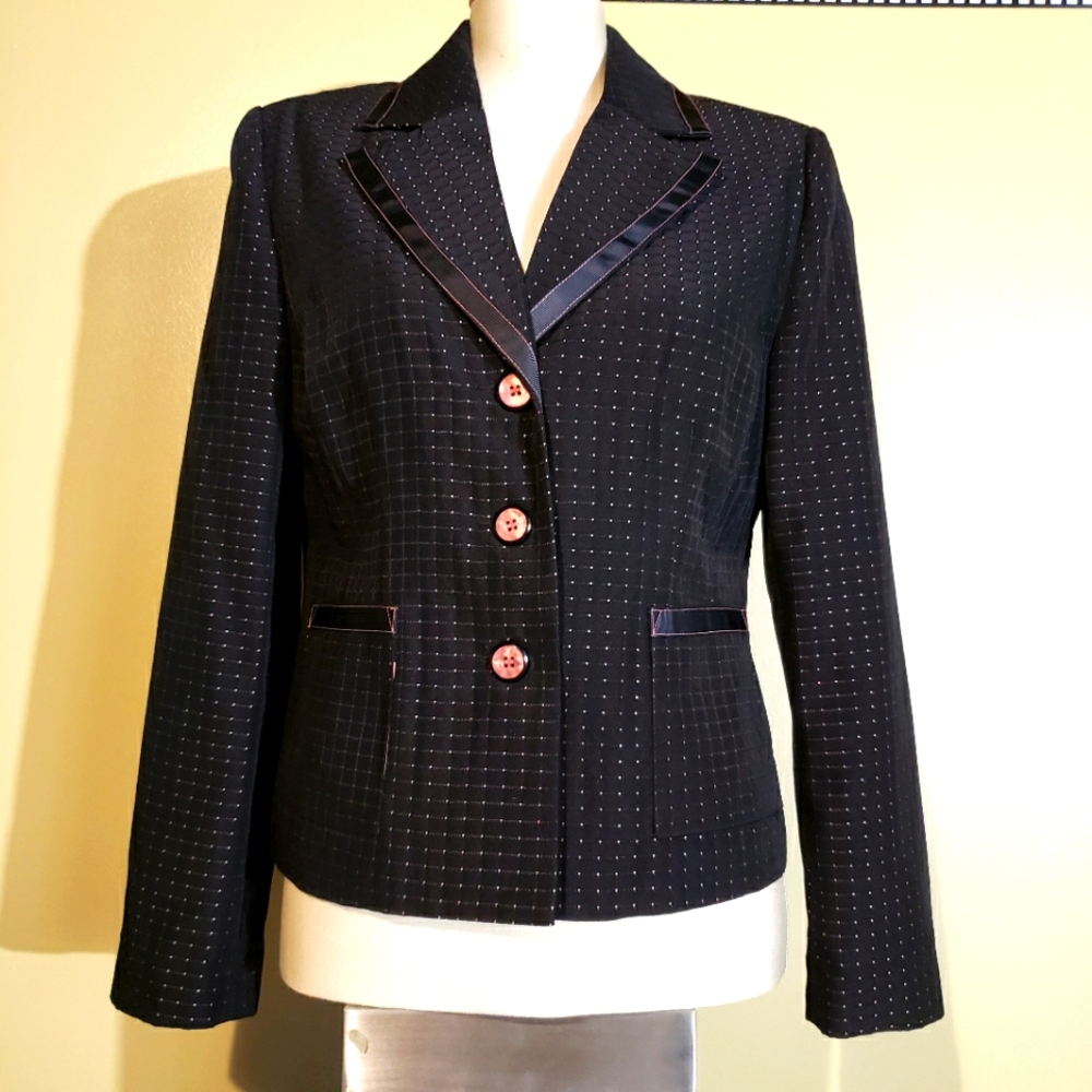 Vanity Fair Blazer.